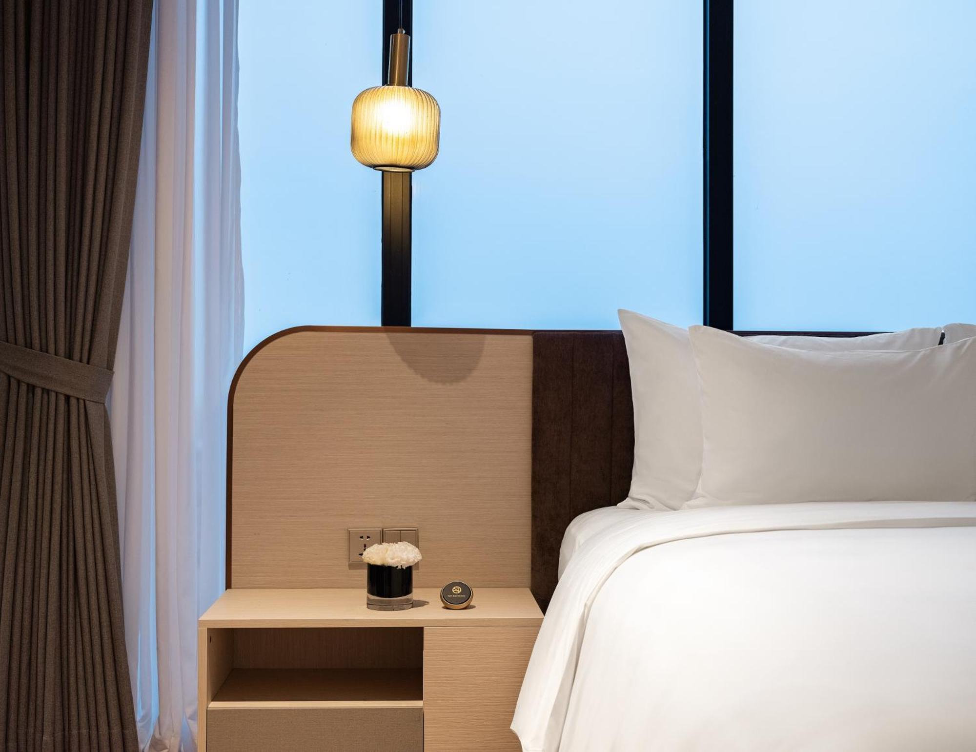 Classyc Hotel Ханой Екстериор снимка