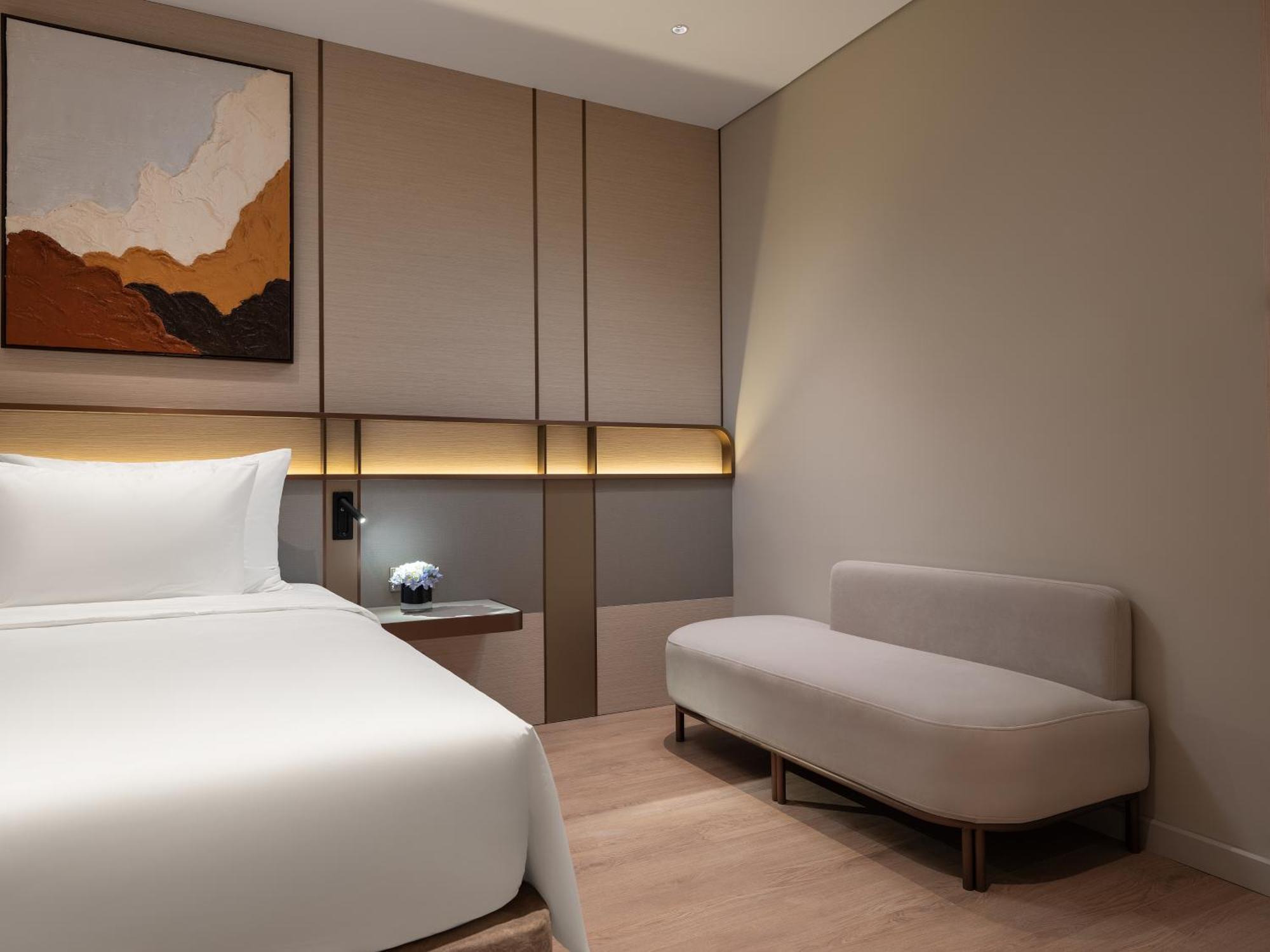Classyc Hotel Ханой Екстериор снимка